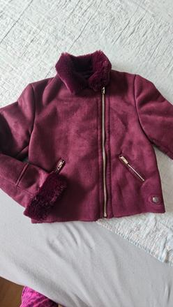 Teplá bunda, river island,134