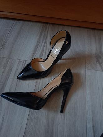 Elegantné kožené lodičky, 37