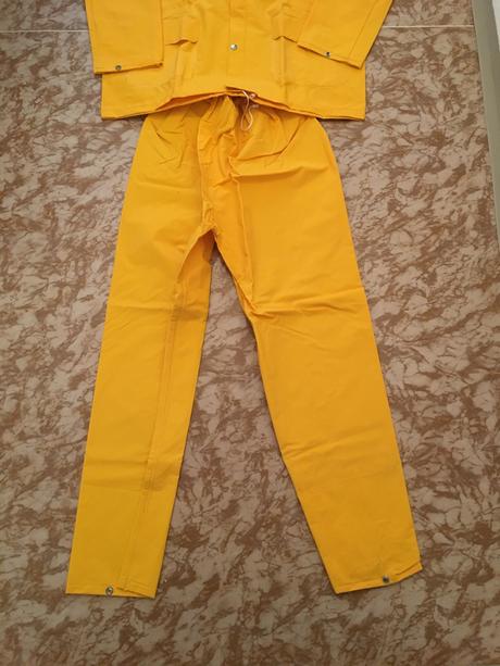 Suprava do dažďa, l