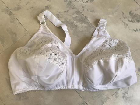 Kvalitná podprsenka, 110d