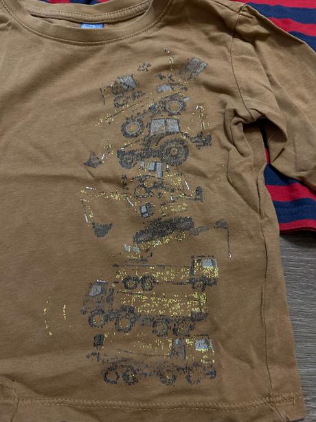 Trička v. 98, dopodopo,98