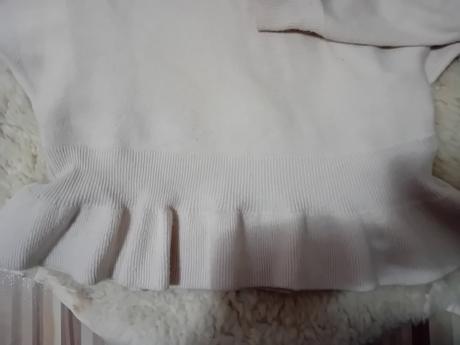 Sveter s volanom, xs