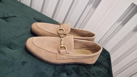 Poltopánky, reserved,36