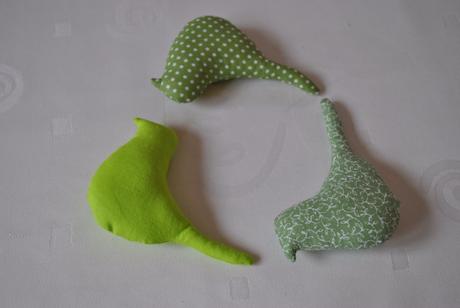 Veľkonočná dekorácia /srdiečka a vtáčiky/,