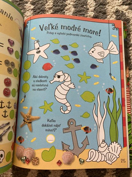 Pirátsky lodný denník so samolepkami,