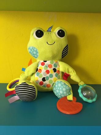 Zelená žabka zn.bright starts,