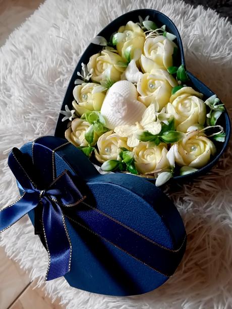 Tulipány- mydielka v boxe, 