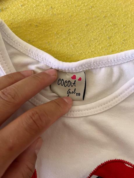 Dievčenské tričko, 116