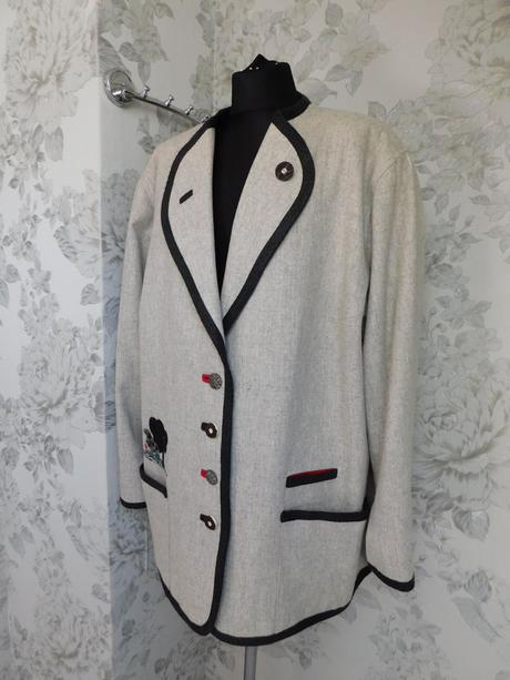 Kvalitny trachten blejzer/sako, 52