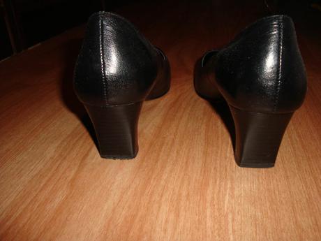 2x obuté lodičky, 39