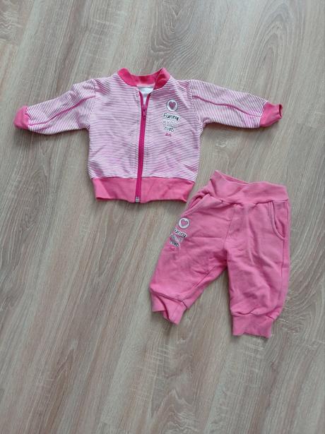 Tepláková súprava, 62