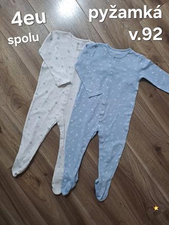 Pyžamká, 92