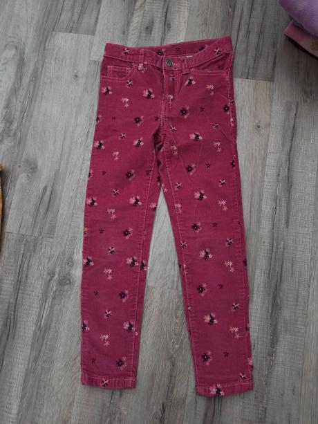 Balík dievčenského oblečenie 116-128, 122–134