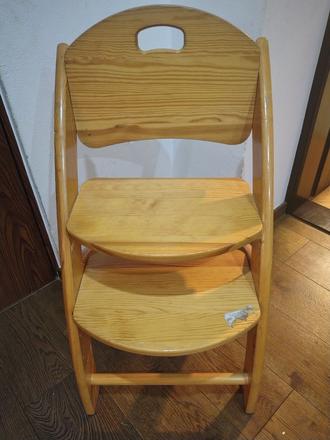 Predáme drevenú rastúcu stoličku, 