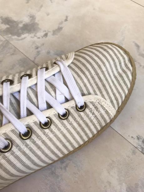 Ľanové prúžkované plátenky, 37