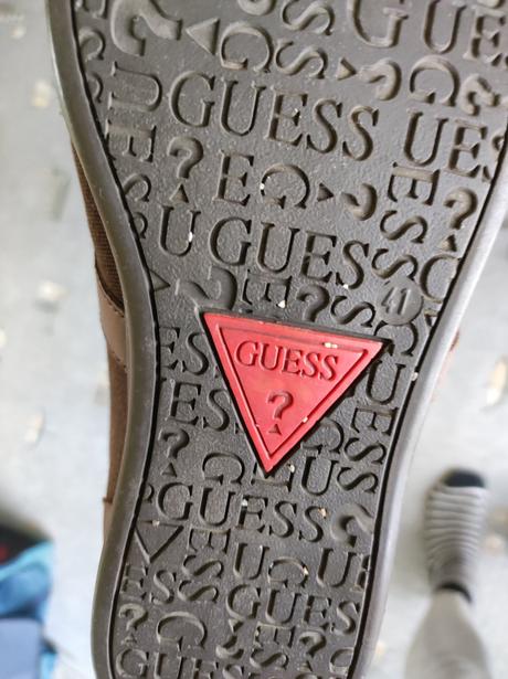 Tenisky guess, guess,41