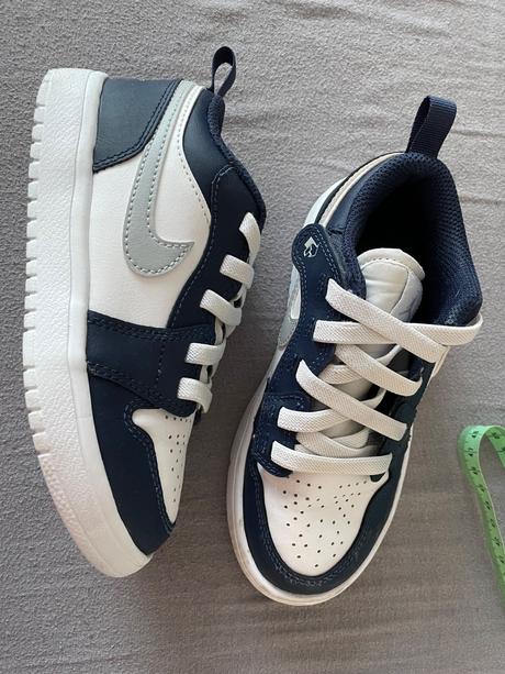 Nike jordan, air jordan,32