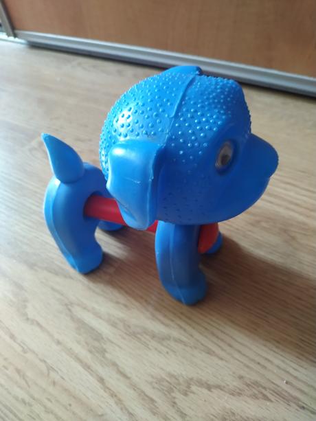 Pes skladačka retro,