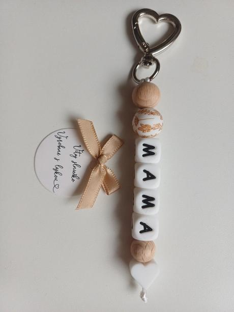 Ručne robená kľúčenka, 