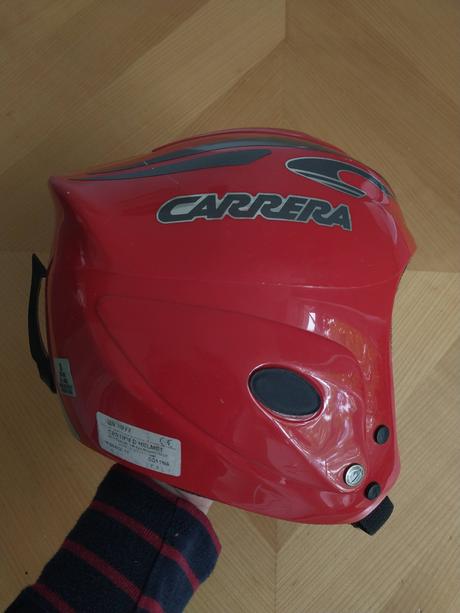 Lyžiarska prilba carrera, s