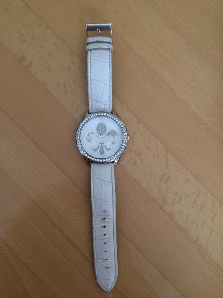 Hodinky guess, guess