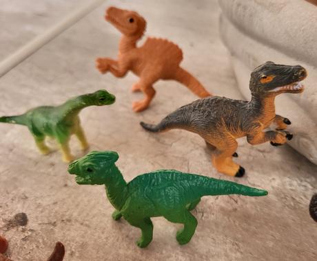 Dinosaury  - 14 kusov, 