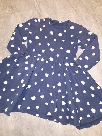 Srdiečkové točiace šaty, 104
