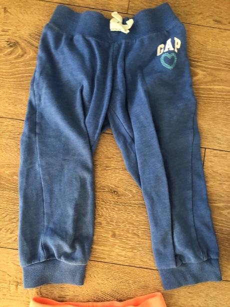 Teplákové trištvrťáky, gap,122