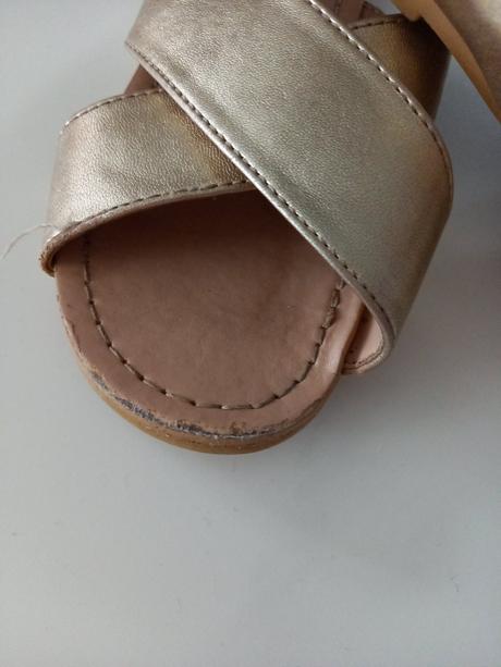 Zlaté sandálky, h&m,24