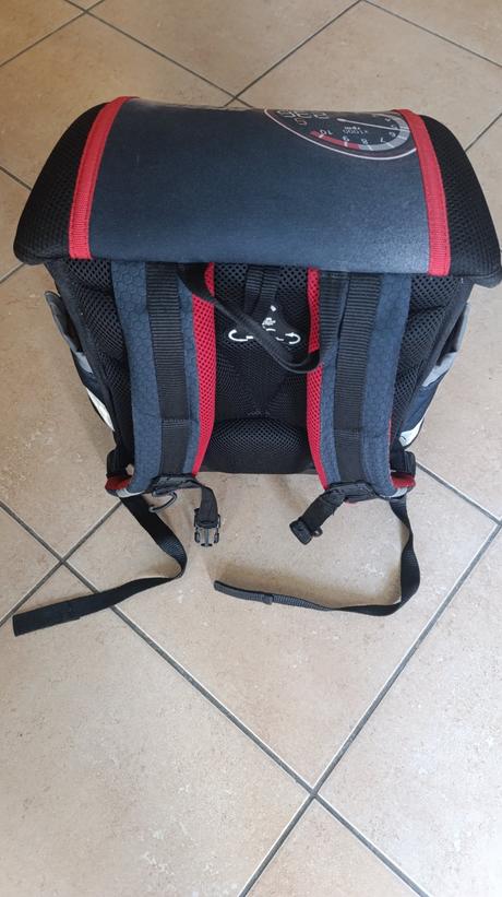 Školský batoh,