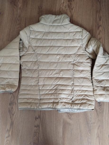 Dámska vetrovka, 42