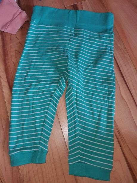 Tepláky 80-86 po 0.5 cent kus, h&m,86