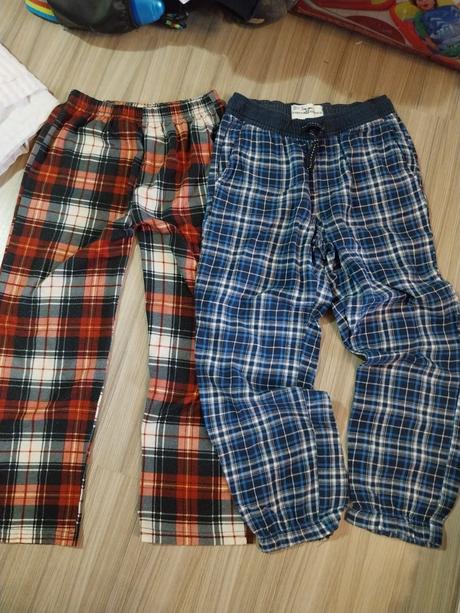 2x pyzamo ..cena spolu, 140