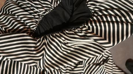 Príležitostné šaty, s