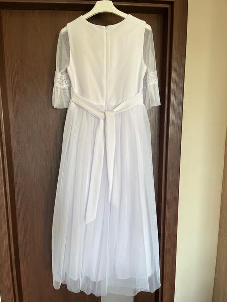 Šaty na 1. sväté prijímanie, 152