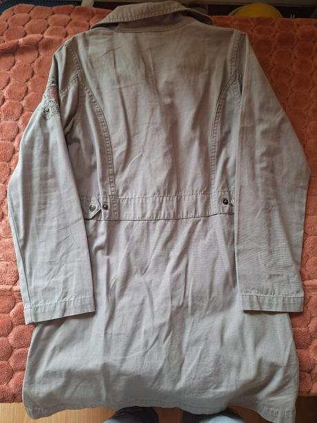 Dievčenský tenký jarný kabátik, 140