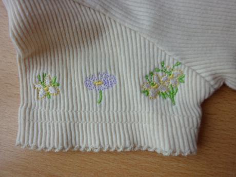 Zlte tricko s kvietkami, adams,80