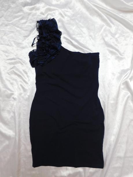 Pekne letne saty, 36