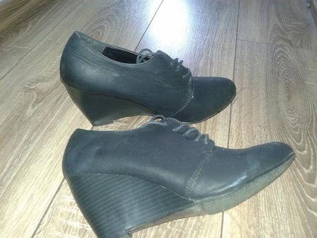 Čierne topánky na šnurovanie, 40