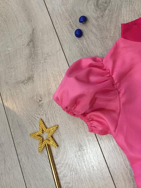 Kostym princezná peach super mario 7-9 rokov,