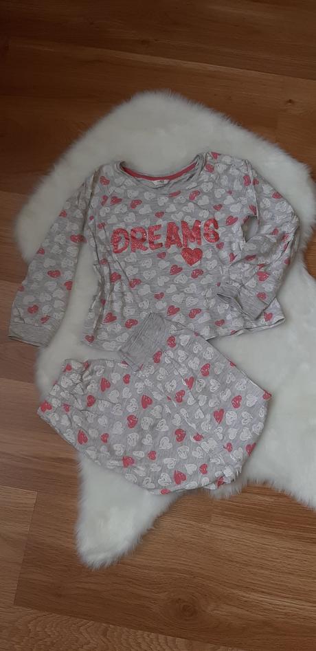 Srdiečkové pyžamo 122/128, pepco,122