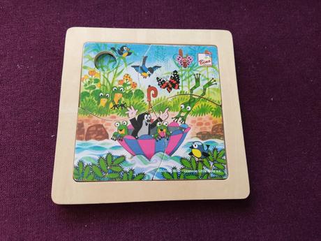 Rozne drevene hracky, 