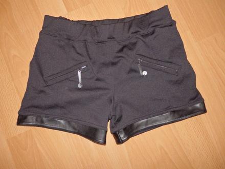 Elastické kraťasy pre tínedžerku, m