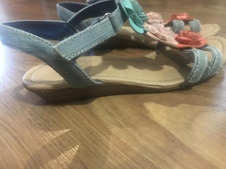 Sandálky, graceland,34