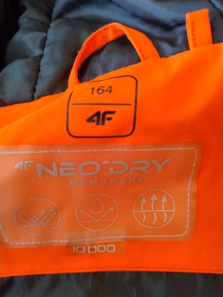 Lyžiarska bunda, 164