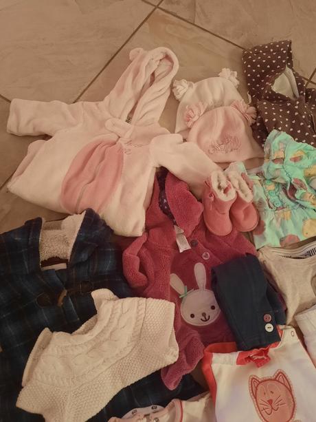 Mix oblečenia, 50–62