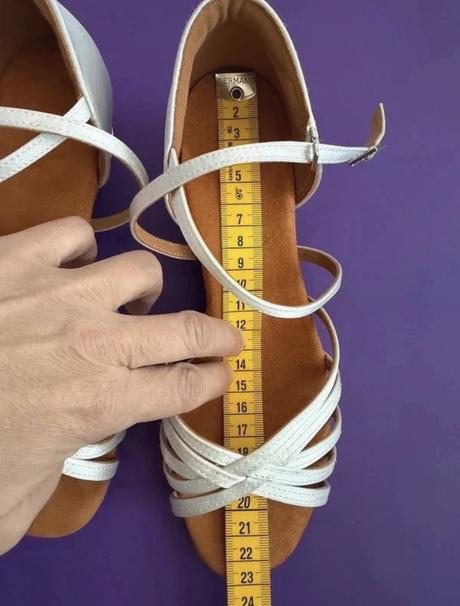 Kožené sandálky vd 23 cm, 34