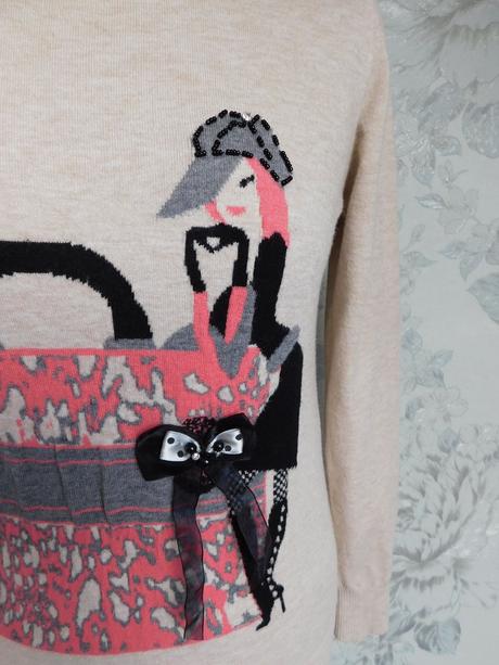 Pekny damsky pulover, 36