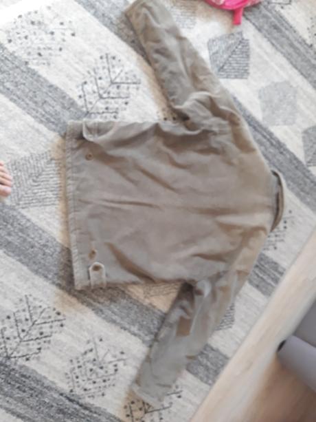 Mencestrova bunda, l