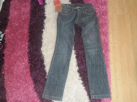 Uzke rifle cons pc 15eur, 32